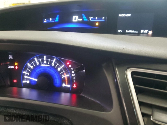 2013 Honda Civic EX with VIN 19XFB2F82DE266792, listed as a Copart auction lot 55680355 with 266,796 mi miles and Clean Title. Bid and sale history available at DreamBid. Image 9.
