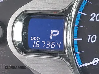 2011 Toyota Sienna XLE AAS with VIN 5TDYK3DC3BS161414, listed as a IAAI auction lot 41124705 with 167,364 mi miles. Bid and sale history available at carsss.com. Image 15.