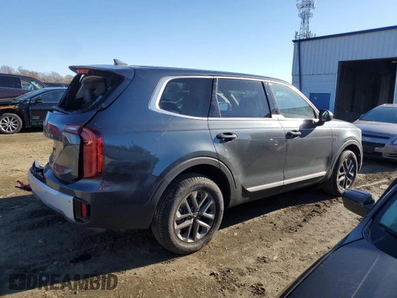 2024 Kia Telluride LX with VIN 5XYP24GC0RG553481, listed as a Copart auction lot 83525194 with 3,934 mi miles and Salvage title. Bid and sale history available at DreamBid. Image 3.