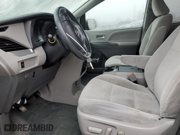 2017 Toyota Sienna LE with VIN 5TDJZ3DC1HS168822, listed as a Copart auction lot 43872695 with 123,681 mi miles and Non Repairable. Bid and sale history available at carsss.com. Image 7.