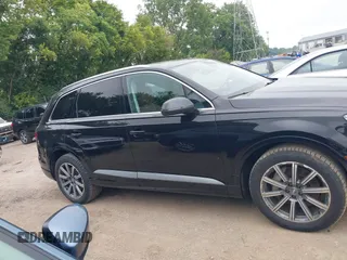 2018 Audi Q7 Prestige with VIN WA1VAAF76JD027530, listed as a IAAI auction lot 42684193 with 102,488 mi miles and . Bid and sale history available at DreamBid. Image 13.