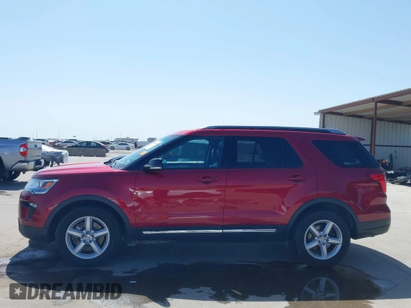 2018 Ford Explorer XLT with VIN 1FM5K7D87JGA31095, listed as a IAAI auction lot 41858003 with 115,219 mi miles and . Bid and sale history available at DreamBid. Image 14.