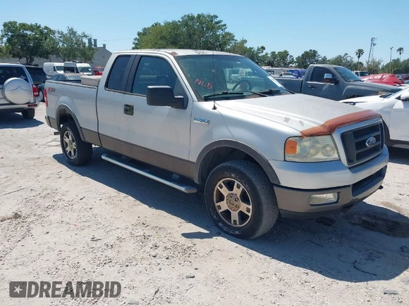 2005 Ford F-150 XLT with VIN 1FTPX14565KC84798, listed as a IAAI auction lot 42064262 with 149,534 mi miles. Bid and sale history available at carsss.com. Image 1.