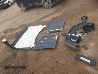 2020 Jeep Gladiator Sport S с VIN 1C6JJTAG1LL204637, выставлен на аукционе IAAI как лот 41743343 с пробегом 94 305 миль миль и . История ставок и продаж доступна на DreamBid. Изображение 12.