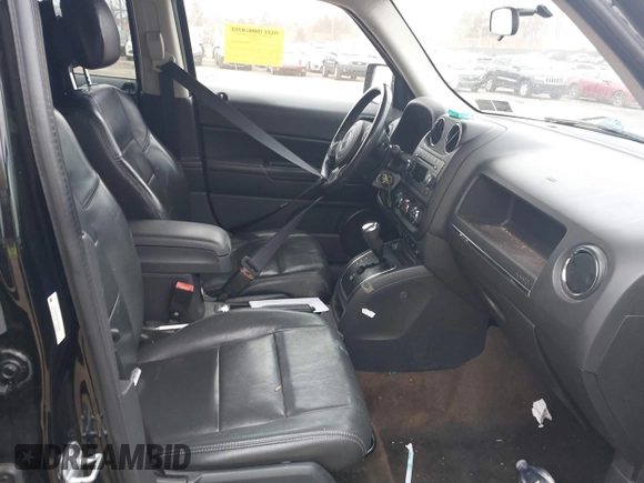 2014 Jeep Patriot Latitude with VIN 1C4NJRFB0ED626048, listed as a IAAI auction lot 41728993 with 115,872 mi miles and . Bid and sale history available at DreamBid. Image 5.