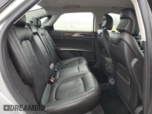 2014 Lincoln MKZ z VIN 3LN6L2GK8ER805655, wystawiony jako Copart lot #58504055 z przebiegiem 119 317 mil mil oraz Szkoda całkowita • Salvage title. Historia ofert i sprzedaży dostępna na DreamBid. Obrazek 10.