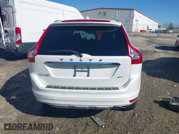 2017 Volvo XC60 Inscription with VIN YV440MDU1H2036136, listed as a IAAI auction lot 41481058 with 1 mi miles. Bid and sale history available at carsss.com. Image 16.