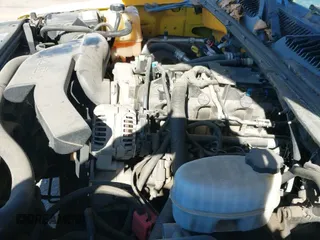 2005 Chevrolet Tahoe Z71 with VIN 1GNEK13T25R166106, listed as a IAAI auction lot 41677772 with 200,782 mi miles and . Bid and sale history available at DreamBid. Image 12.