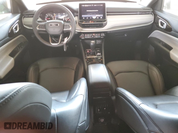 2025 Jeep Compass Limited с VIN 3C4NJDCN8ST550456, выставлен на аукционе Copart как лот 64238505 с пробегом 10 306 миль миль и Списание • Salvage title. История ставок и продаж доступна на DreamBid. Изображение 8.