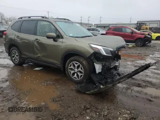 2024 Subaru Forester Premium with VIN JF2SKADC7RH516871, listed as a Copart auction lot 47530275 with 0 mi miles and Salvage Title. Bid and sale history available at carsss.com. Image 4.
