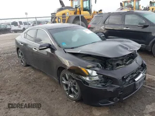 2014 Nissan Maxima SV with VIN 1N4AA5APXEC905688, listed as a IAAI auction lot 41885050 with 174,254 mi miles and . Bid and sale history available at DreamBid. Image 1.