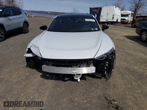 2024 Audi RS e-tron GT z VIN WAUBHBFW7R7901666, wystawiony jako Copart lot #49103775 z przebiegiem 7651 mil mil oraz Szkody całkowita. Historia ofert i sprzedaży dostępna na DreamBid. Obrazek 5.