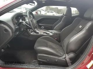 2019 Dodge Challenger R/T z VIN 2C3CDZBT3KH521858, wystawiony jako Copart lot #47658705 z przebiegiem 57 475 mil mil oraz Szkoda całkowita • Salvage title. Historia ofert i sprzedaży dostępna na DreamBid. Obrazek 7.