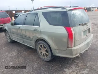 2004 Cadillac SRX with VIN 1GYDE63A340128713, listed as a IAAI auction lot 41788552 with 158,606 mi miles. Bid and sale history available at carsss.com. Image 3.