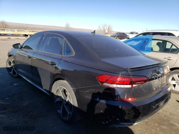 2020 Volkswagen Passat 2.0T R-Line with VIN 1VWMA7A33LC027614, listed as a Copart auction lot 36530853 with 33,015 mi miles. Bid and sale history available at carsss.com. Image 2.