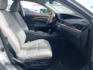 2013 Lexus ES 300h with VIN JTHBW1GG5D2012539, listed as a IAAI auction lot 41893892 with 47,999 mi miles and . Bid and sale history available at DreamBid. Image 5.