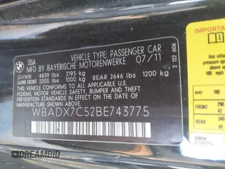 2011 BMW 3 Series 335i with VIN WBADX7C52BE743775, listed as a IAAI auction lot 41887309 with 92,555 mi miles and . Bid and sale history available at carsss.com. Image 9.