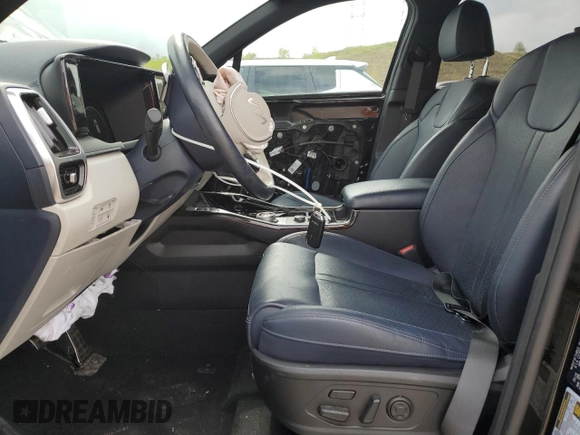 2023 Kia Sorento SX Prestige with VIN KNDRMDLHXP5213992, listed as a Copart auction lot 56145885 with 13,585 mi miles and Salvage title. Bid and sale history available at DreamBid. Image 7.