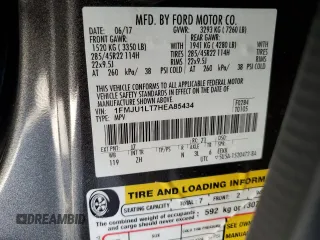 2017 Ford Expedition Platinum z VIN 1FMJU1LT7HEA85434, wystawiony jako Copart lot #54324975 z przebiegiem 85 396 mil mil oraz Szkoda całkowita • Salvage title. Historia ofert i sprzedaży dostępna na DreamBid. Obrazek 13.