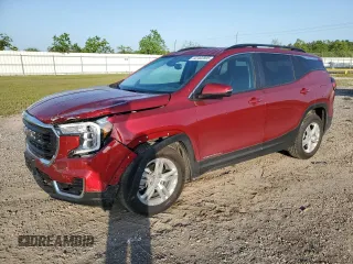 2024 GMC Terrain SLE z VIN 3GKALMEG2RL263197, wystawiony jako Copart lot #52462895 z przebiegiem 29 070 mil mil oraz Szkoda całkowita • Salvage title. Historia ofert i sprzedaży dostępna na DreamBid. Obrazek 1.