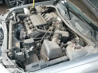 2001 Toyota Camry LE z VIN JT2BF22K010294379, wystawiony jako IAAI lot #43159862 z przebiegiem 184 423 mil mil oraz . Historia ofert i sprzedaży dostępna na DreamBid. Obrazek 20.