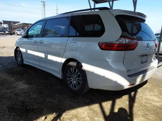 2018 Toyota Sienna XLE Auto Access Seat с VIN 5TDYZ3DC6JS905338, выставлен на аукционе IAAI как лот 42071334 с пробегом 51 604 миль миль и . История ставок и продаж доступна на DreamBid. Изображение 3.