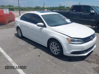 2013 Volkswagen Jetta SE with VIN 3VWDX7AJ3DM393389, listed as a IAAI auction lot 42625637 with 155,378 mi miles and . Bid and sale history available at DreamBid. Image 1.