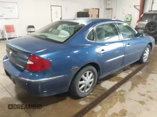 2005 Buick LaCrosse CXL with VIN 2G4WD562751219307, listed as a IAAI auction lot 42098272 with 143,007 mi miles. Bid and sale history available at carsss.com. Image 4.