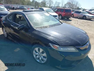 2016 Honda Accord Touring with VIN 1HGCT2B0XGA000686, listed as a IAAI auction lot 41888593 with 174,934 mi miles and . Bid and sale history available at DreamBid. Image 1.