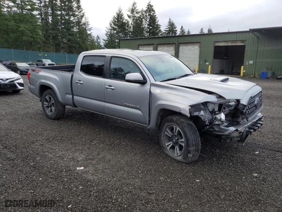 2019 Toyota Tacoma 4WD SR5 with VIN 3TMDZ5BN5KM072440, listed as a Copart auction lot 49184895 with 33,788 mi miles and Salvage Title. Bid and sale history available at carsss.com. Image 4.