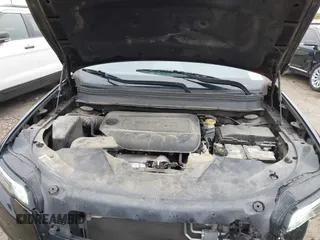 2020 Jeep Cherokee Limited с VIN 1C4PJLDB9LD560766, выставлен на аукционе IAAI как лот 42066299 с пробегом 116 573 миль миль и . История ставок и продаж доступна на DreamBid. Изображение 10.