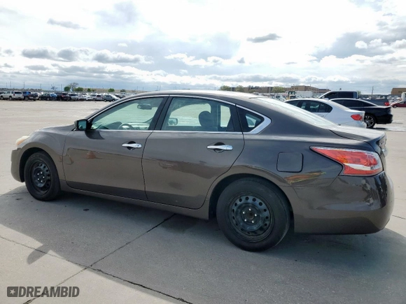 2015 Nissan Altima 2.5 S with VIN 1N4AL3AP4FN322862, listed as a Copart auction lot 50605255 with 199,677 mi miles and Clean Title. Bid and sale history available at carsss.com. Image 2.