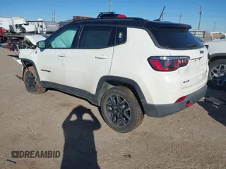 2019 Jeep Compass Trailhawk with VIN 3C4NJDDB4KT748018, listed as a IAAI auction lot 40916087 with 96,755 mi miles and . Bid and sale history available at carsss.com. Image 3.