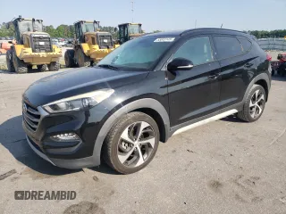 2017 Hyundai Tucson Sport z VIN KM8J33A21HU550398, wystawiony jako Copart lot #55043145 z przebiegiem 92 677 mil mil oraz Szkoda całkowita • Salvage title. Historia ofert i sprzedaży dostępna na DreamBid. Obrazek 1.