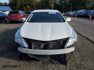 2017 Hyundai Azera with VIN KMHFG4JG8HA574727, listed as a Copart auction lot 75157584 with 116,453 mi miles and Clean Title. Bid and sale history available at carsss.com. Image 5.