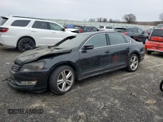 2015 Volkswagen Passat SEL Premium z VIN 1VWCS7A39FC023788, wystawiony jako Copart lot #51624095 z przebiegiem Nie podano mil oraz Nie do naprawy • Non repairable. Historia ofert i sprzedaży dostępna na DreamBid. Obrazek 1.