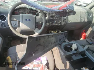 2004 Ford F-150 XLT с VIN 1FTRW14W04KB81153, выставлен на аукционе Copart как лот 58661825 с пробегом 234 230 миль миль и Списание • Salvage title. История ставок и продаж доступна на DreamBid. Изображение 8.