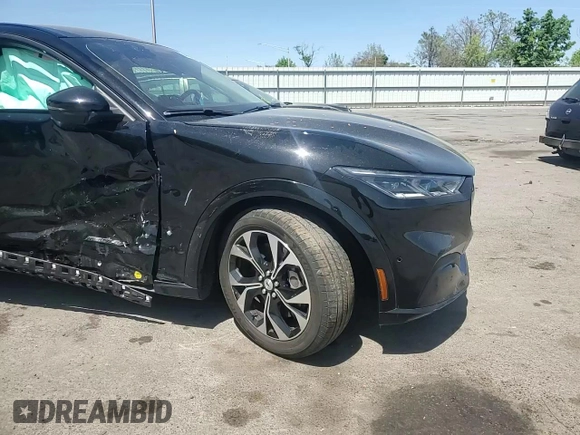 2022 Ford Mustang Mach-E Premium with VIN 3FMTK3SU6NMA55450, listed as a Copart auction lot 54966925 with 43,655 mi miles and Salvage title. Bid and sale history available at DreamBid. Image 14.