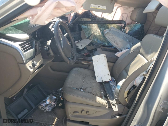 2019 Chevrolet Suburban LT with VIN 1GNSCHKC5KR397782, listed as a Copart auction lot 47121445 with 61,911 mi miles and Salvage Title. Bid and sale history available at carsss.com. Image 7.