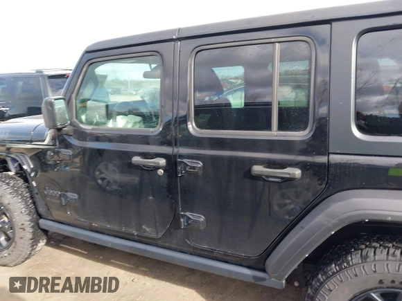 2022 Jeep Wrangler Unlimited Sport S with VIN 1C4HJXDG0NW102631, listed as a IAAI auction lot 41870893 with 43,968 mi miles. Bid and sale history available at carsss.com. Image 15.