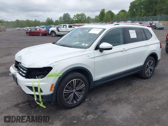 2018 Volkswagen Tiguan SEL with VIN 3VV2B7AX7JM099570, listed as a IAAI auction lot 42374274 with 87,838 mi miles and . Bid and sale history available at DreamBid. Image 17.