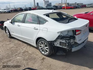 2019 Ford Fusion Hybrid SE with VIN 3FA6P0LU0KR164670, listed as a IAAI auction lot 41811458 with 91,428 mi miles. Bid and sale history available at carsss.com. Image 3.