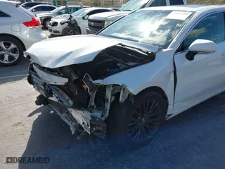2019 Toyota Avalon XLE with VIN 4T1BZ1FB2KU014289, listed as a IAAI auction lot 41905789 with 121,906 mi miles. Bid and sale history available at carsss.com. Image 19.
