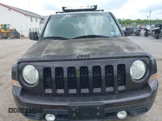 2014 Jeep Patriot Sport z VIN 1C4NJRBB0ED847915, wystawiony jako IAAI lot #42402837 z przebiegiem 98 990 mil mil oraz . Historia ofert i sprzedaży dostępna na DreamBid. Obrazek 6.