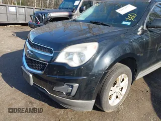 2015 Chevrolet Equinox LS with VIN 2GNALAEK7F6390016, listed as a IAAI auction lot 41932977 with 156,100 mi miles. Bid and sale history available at carsss.com. Image 6.