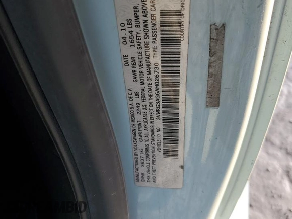 2010 Volkswagen Beetle z VIN 3VWRG3AG6AM026730, wystawiony jako Copart lot #84917584 z przebiegiem Nie podano mil oraz Szkoda całkowita • Salvage title. Historia ofert i sprzedaży dostępna na DreamBid. Obrazek 12.