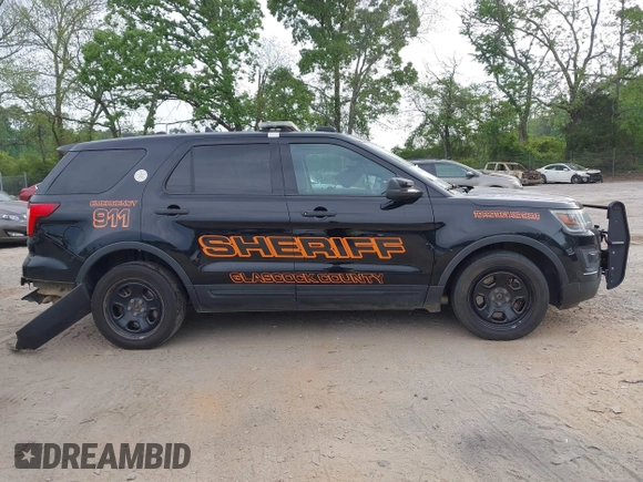 2016 Ford Police Interceptor Utility z VIN 1FM5K8AR3GGC73183, wystawiony jako IAAI lot #41978063 z przebiegiem 133 309 mil mil oraz . Historia ofert i sprzedaży dostępna na DreamBid. Obrazek 13.