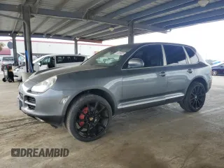 2004 Porsche Cayenne S with VIN WP1AB29P94LA70142, listed as a Copart auction lot 53356685 with 207,313 mi miles and Salvage Title. Bid and sale history available at carsss.com. Image 1.