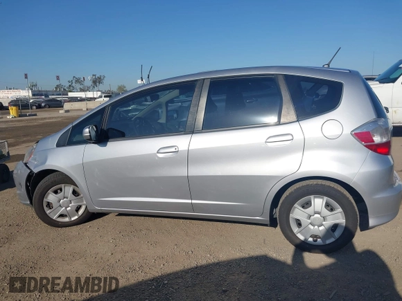 2013 Honda Fit with VIN JHMGE8H39DC055353, listed as a IAAI auction lot 41986501 with 159,569 mi miles. Bid and sale history available at carsss.com. Image 14.