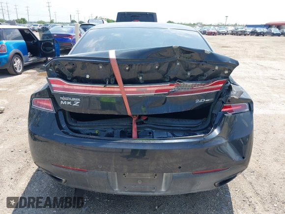 2013 Lincoln MKZ z VIN 3LN6L2G95DR822487, wystawiony jako IAAI lot #42347635 z przebiegiem 81 596 mil mil oraz . Historia ofert i sprzedaży dostępna na DreamBid. Obrazek 6.